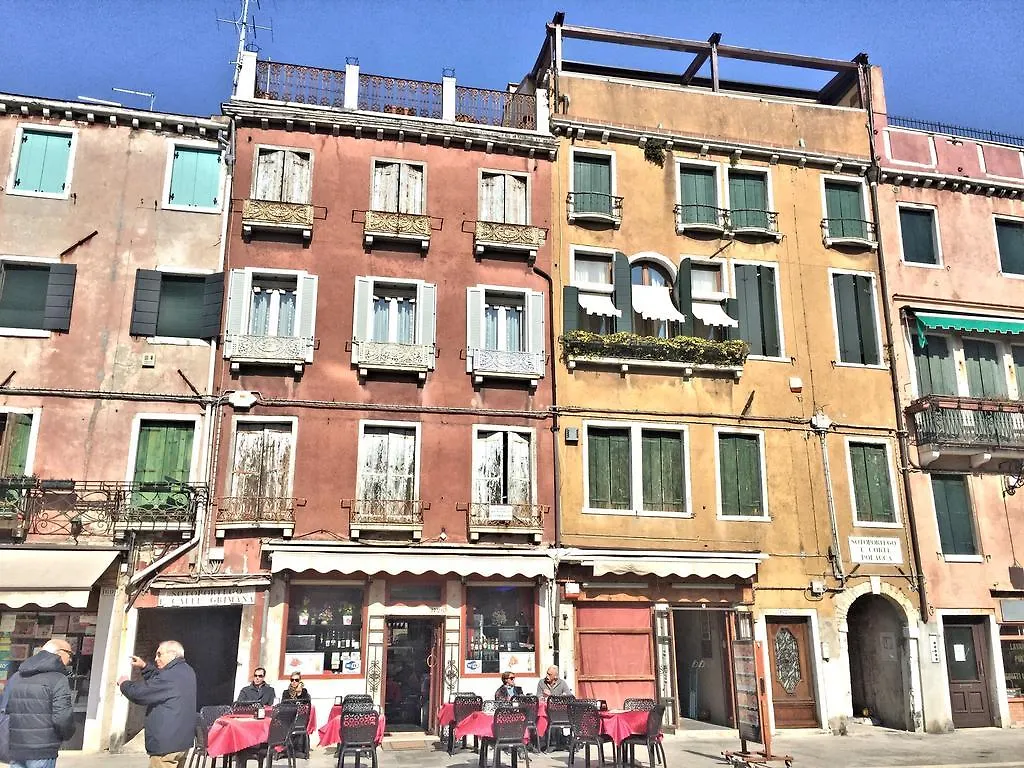 Biennale Apt Balcony Apartment Venice